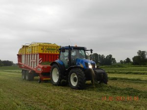 New Holland t6020