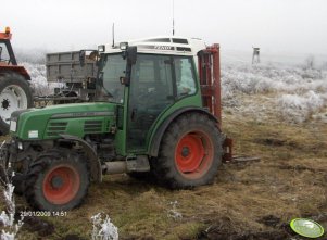 Fendt 208f z masztem od sztaplarki