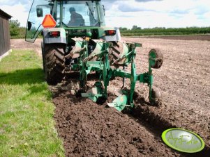Fendt 309 CI + Pług Eberhardt