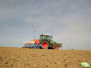 Fendt 312 Vario + Monosem NG4Plus