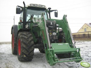 Fendt 312 Vario + Stoll FZ 30