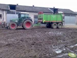 Fendt 412 Vario + Rozrzutnik Tytan 18