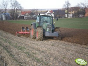 Fendt 718 Vario TMS + Gregoire Besson 5skib