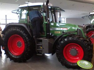 Fendt 718