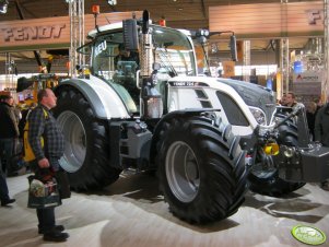 Fendt 724