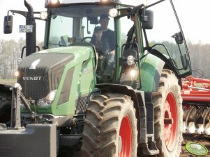 Fendt 828 Vario