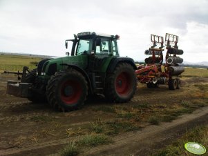 Fendt 926 Vario + Väderstad Carrier 650