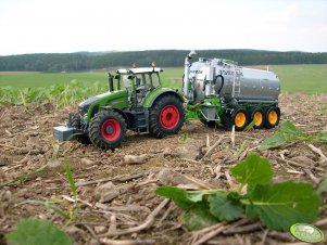 Fendt 936 Vario + Joskin Vacu-Cargo 24000