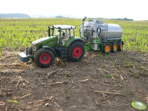 Fendt 936 Vario + Joskin Vacu-Cargo 24000