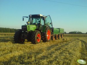 Fendt Farmer 310 + przyczepy