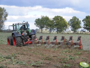 Fendt Favorit 824 TURBO