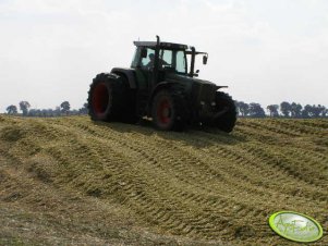 Fendt Favorit 824 