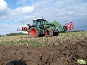 Fendt Vario 312 + Kuhn 102T