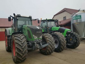 Fendt 936 Vario i Deutz-Fahr Agrotron 210