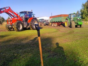 Massey Ferguson , Valtra i John Deere