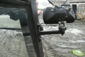 Światło robocze w Ursusie 902 