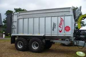 Fliegl Gigant ASW 258