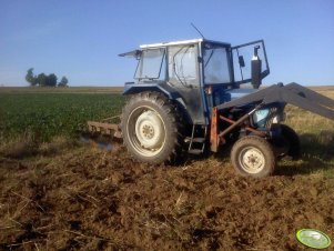 Ford 4610 + pług 4