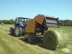 Ford 4610 + Warfama Z-543