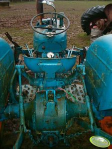 FORDSON DEXTA