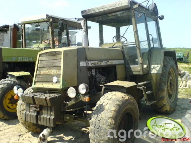 Foto Traktor Fortschritt ZT323A #4253 - Galeria Rolnicza Agrofoto