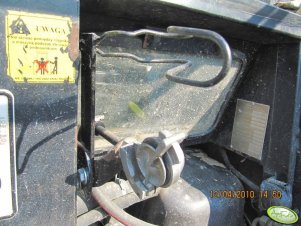 Gniazdo pneumatyki w Pronar 1025a