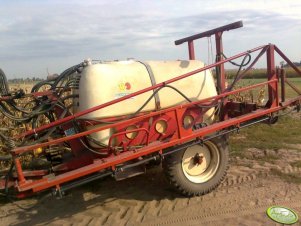 Hardi 1600 l , 15 metrow