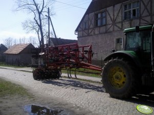 Horsch Tiger + John Deere 7820 