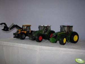 JCB 3220, Fendt 936 Vario, John Deere 7930