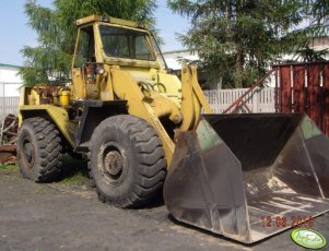 JCB 423