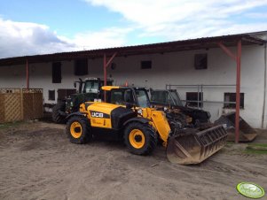 JCB 527-58