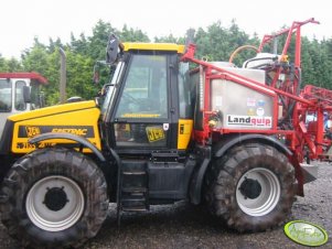 JCB Fastrac 2135 4ws + Lanqiup 2000l 24m