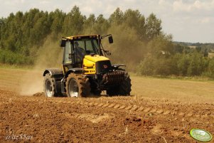 JCB Fastrac 2135 + UG Atlas