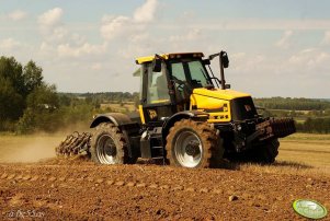 JCB Fastrac 2135 + UG Atlas