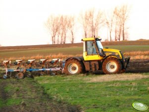 JCB Fastrac 3155 + Lemken Opal 