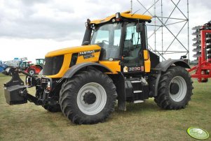 JCB FASTRAC 3230