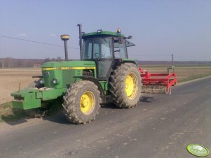 JD 3640 + agregat uprawowo-siewny 4m