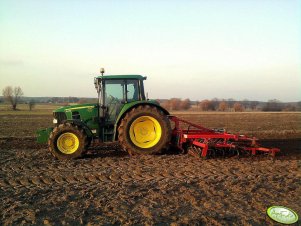 JD 6430 + agregat uprawowy 