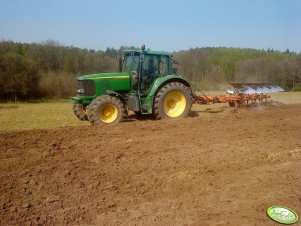 JD 6620 + Kuhn Huard SP Leader 