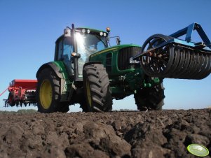 JD 6830 Premium