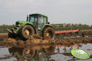 JD 6910 S + Kverneland