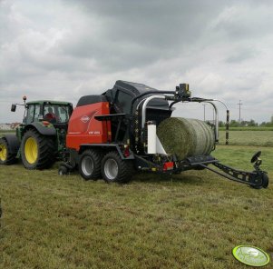 JD 6930 & Kuhn VBP 2160