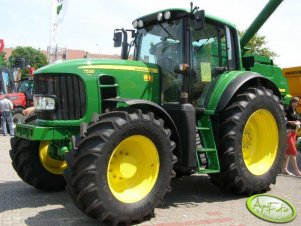 JD 7530 Premium