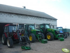 JD 7730, JD 6620, Zetor i NH