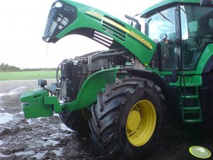 JD 7820