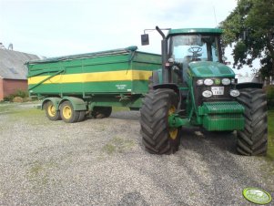 JD 7820