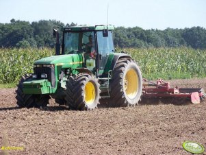 JD 8200