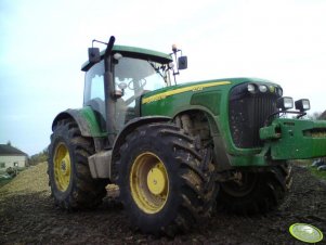 JD 8220