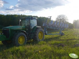 JD 8300 + Lemken