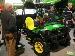 JD Gator XUV 855D